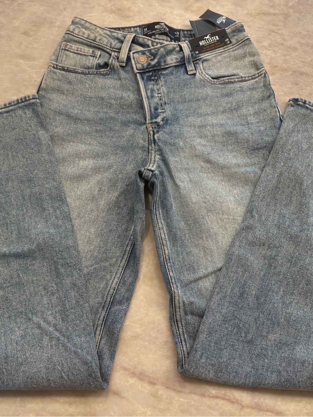 Hollister Junior Ultra High Rise 90’s Vintage Straight Denim Jeans Button Fly